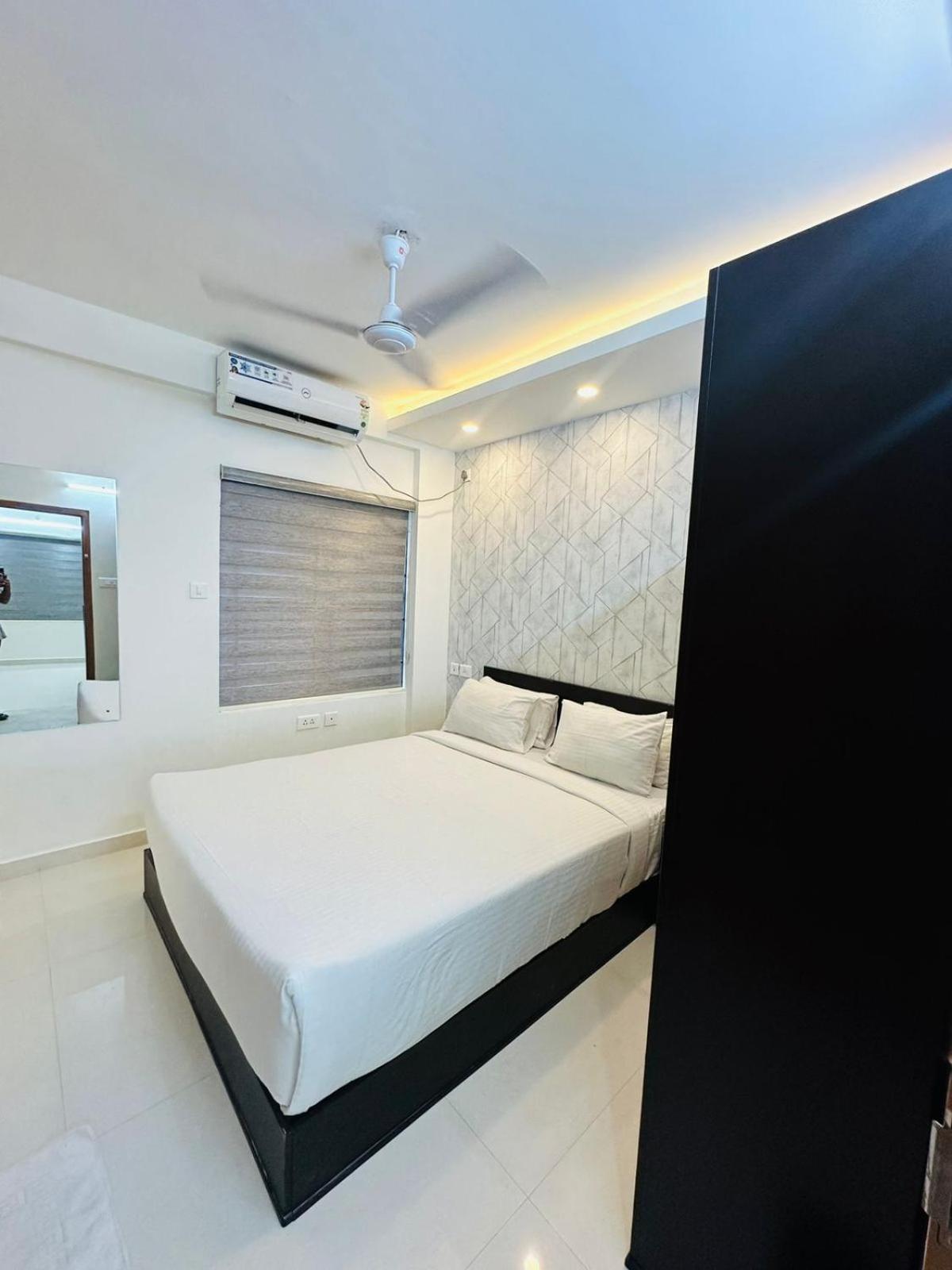 Hotel Nujoom Rooms & Apartments Kochi Exterior foto